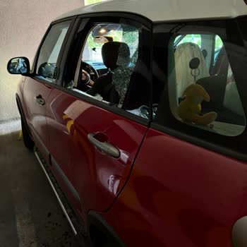 Fiat 500L Arka Sol Kapı Camı Tedarik Sorunu