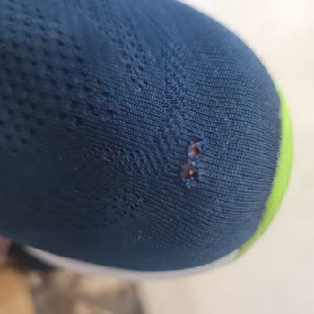 Asics Koşu Ayakkabısında Erken Yıpranma Sorunu