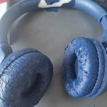 JBL 500BT Kulaklık Süngerleri Soyuluyor