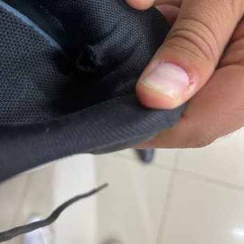 Yeni Sezon Nike Ayakkabının Hızla Yırtılması