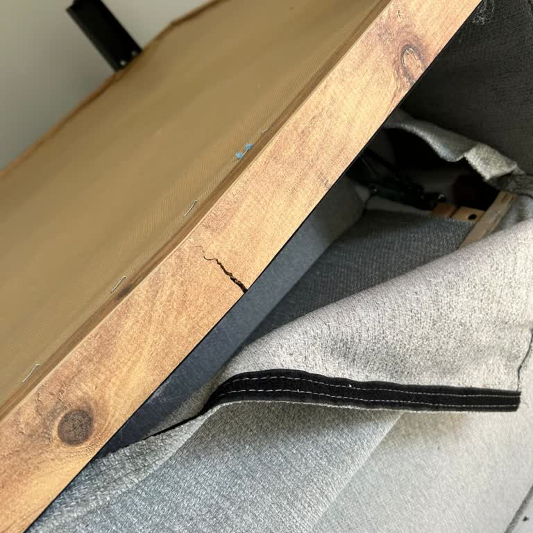 Kelebek Mobilya'dan Aldığımız Koltuk Takımında Teslimat Ve Hasar Problemleri