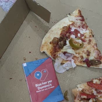 Hijyen Skandalı: Pizza İçinden Poşet Çıktı!