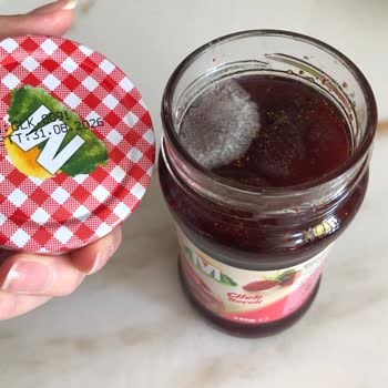Migros Çilek Reçelinde Küf Şoku: Taze Üründe Beklenmedik Durum