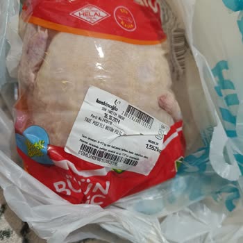 Bozuk Ürünler Ve Taze Olmayan Tavuklar