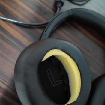 Anker Q30 Kulaklık Sorunu: Yırtılan Kulak Pedi