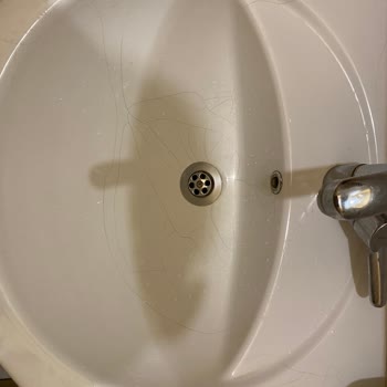 Ege Vitrifiye Lavabo Sır Çatlağı Sorunu