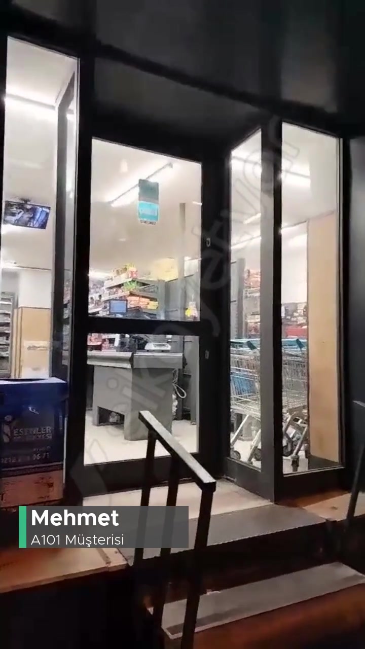 A101 Kapanış Saatine Riayet Etmediler! videonun kapak resmi