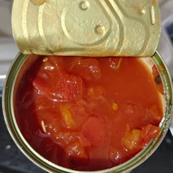 Kurtlu Konserve Domates Şoku