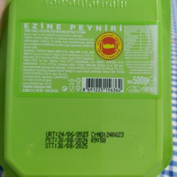 Tahsildaroğlu Küçükköy'den Aldığım Peynirde Beklenmedik Koku Ve Tat Sorunu!