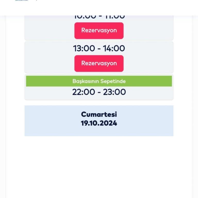 Bostancı Halı Sahasında Rezervasyon Sorunu