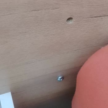 Kırık Karyola Ve 3 Aylık Bekleyiş