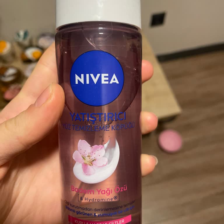 Nivea Yüz Yıkama Köpüğü Cilt Sorunlarına Yol Açtı