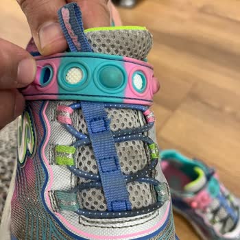 Skechers Ayakkabısında Cırt Cırt Sorunu Ve Yanıtsız Talep