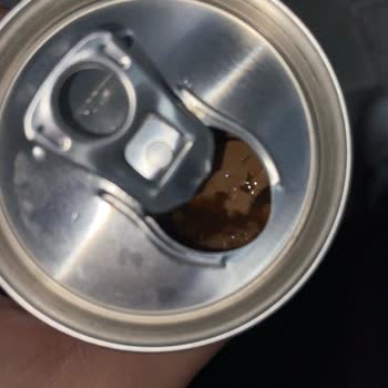 Soğuk Kahvede Gizemli Parçalar Ve Kötü Koku Şikayeti