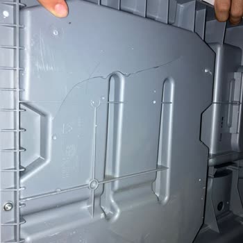 Kırık Kurutma Makinesi Ve Çözülmeyen İade Sorunu