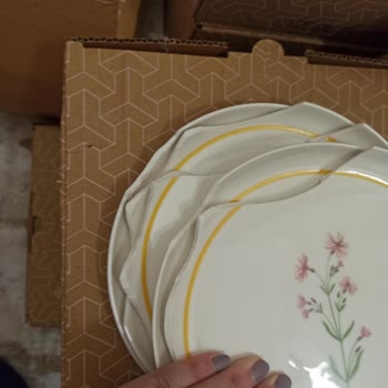 Kırık Yemek Takımları Ve İade Sorunları: Saribulut.com'da Hayal Kırıklığı