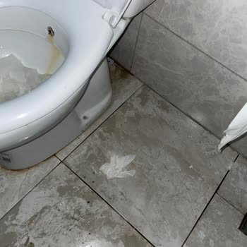Kaçkar Devlet Hastanesi Hastane Temizliği Ve Personel İlgisizliği