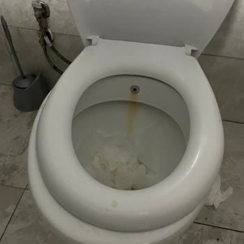 Kaçkar Devlet Hastanesi Hastane Temizliği Ve Personel İlgisizliği