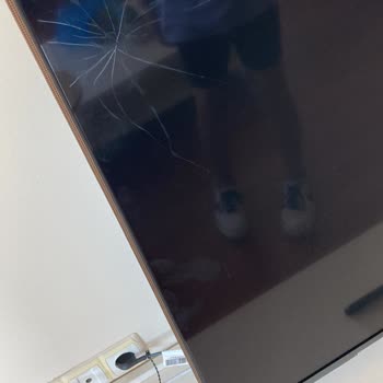 Sigorta Paketiyle Aldığım TV İçin Servis Sorunu