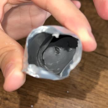 Eksik Ve Güvenlik Riski Taşıyan Diş Macunu Paketi