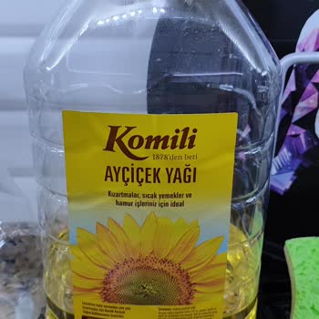 Köpüren Yağ Ve İlgisiz Müşteri Hizmetleri