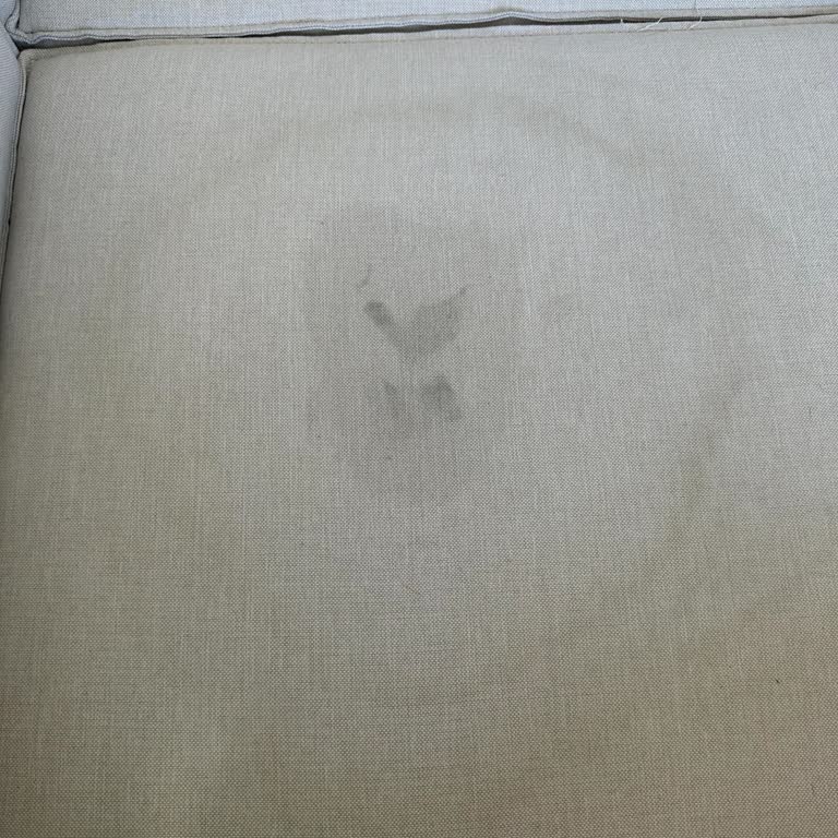 Vivense Koltuğunda Kalıcı Leke Sorunu