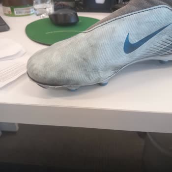 Nike Kramponlarda Beklenmedik Kalite Sorunu