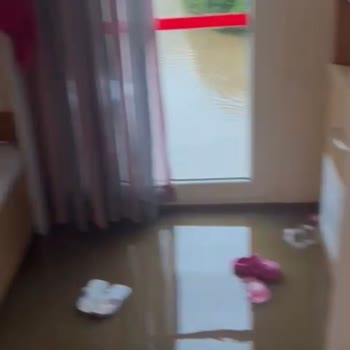 Tatil Köyünde Yaşanan Su Baskını ve İade Sorunları