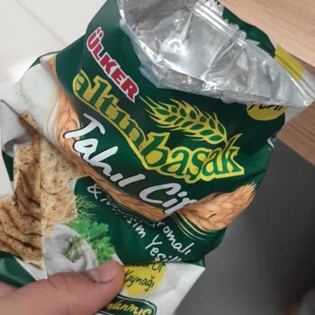 Ülker Altınbaşak Cipsinden Ataç Çıktı