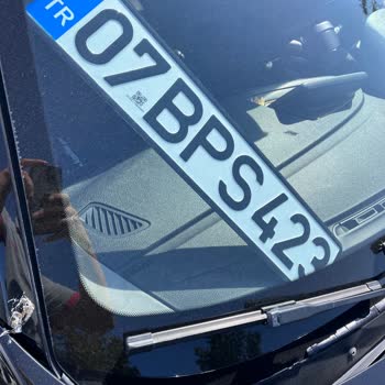 BMW 116d Ön Cam Fitil Sorunu Ve Çözüm Arayışı
