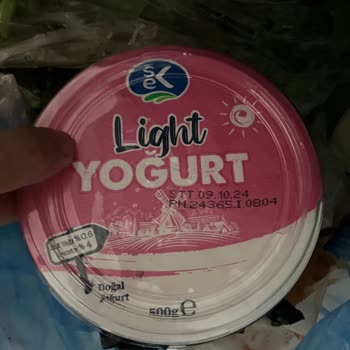 Son Kullanma Tarihi Geçmiş Ürünler Ve İlgisiz Müşteri Hizmetleri