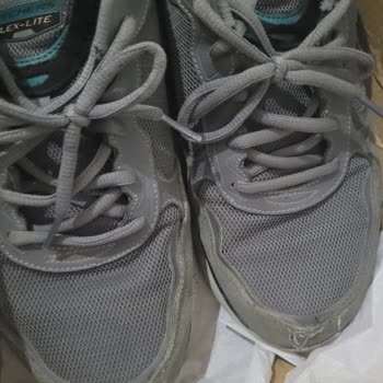 Skechers Ayakkabılarının Dayanıklılığı Hakkında Hayal Kırıklığı