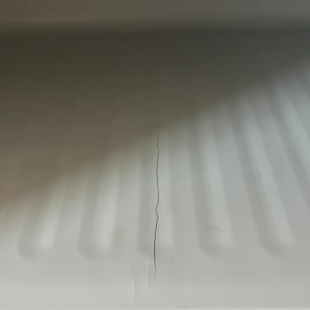 Arçelik Buzdolabındaki Çatlak Sorunu