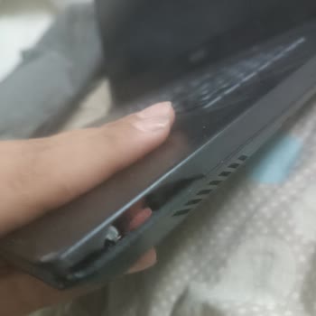 Elektrofoni Kırık Bilgisayar Ve Yanlış Servis Hizmeti Mağduriyeti