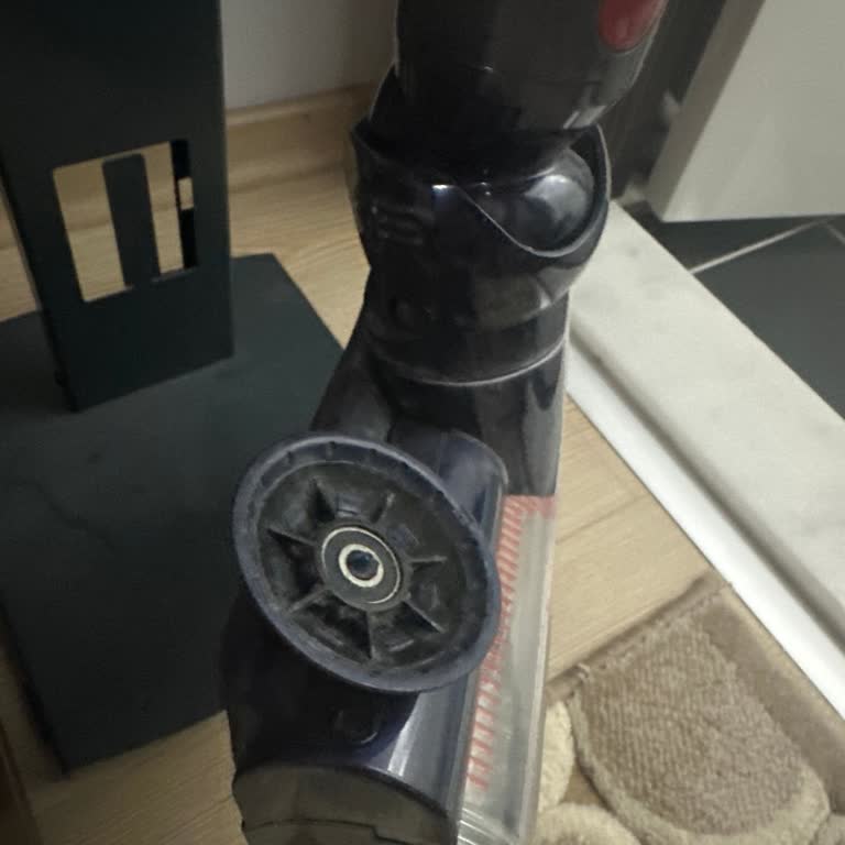Dyson Süpürgemin Parça Sorunu Ve Stok Bekleyişi