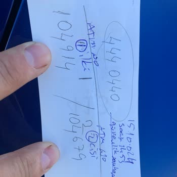 ATM'de Sıkışan Para Ve Yetersiz Müşteri Hizmeti