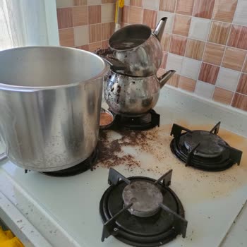 Patlamaz Denilen Düdüklü Tencerenin Patlama Şoku