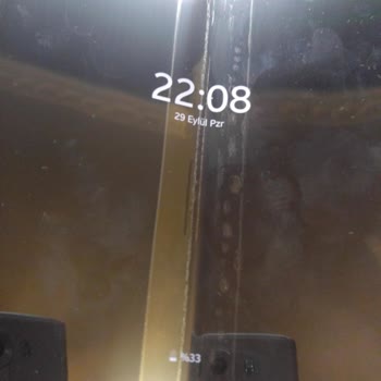 Sürekli Ekran Koruyucu Sorunu Ve Cihaz Değişim Talebi