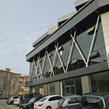 Resimlerin Yanlış Görüntülenmesi Ve Müşteri Kaybı Sorunu