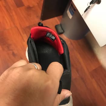 Skechers Ayakkabı Tabanı Soyulması Ve İletişimsizlik