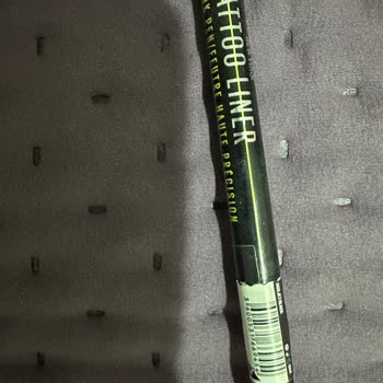 Maybelline New York Tattoo Liner Renk Vermiyor Ve Boya Kaçırıyor!