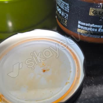 Gurme212 Domates Ezmesinde Plastik Malzeme Şoku