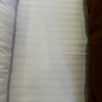 Forced to Pay for Dirty Room at Kars Hotel Kent Ani Despite Not Staying