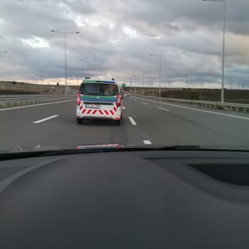 Kuzey Marmara Otoyolu'nda Tehlikeli Araç Kullanımı