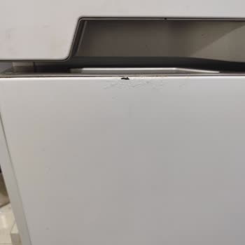 Vestel Buzdolabında Garanti Sonrası Kabaran Kapaklar
