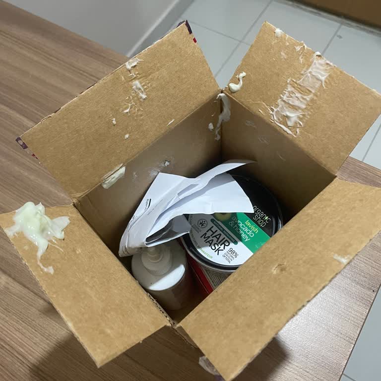 Kırık Ürünler Ve Yetersiz Paketleme Sorunu