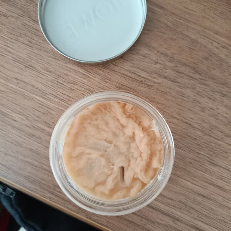 Jowe Professional Beklenmedik Küflenme: New Well Kaş Sabitleyici Hayal Kırıklığı