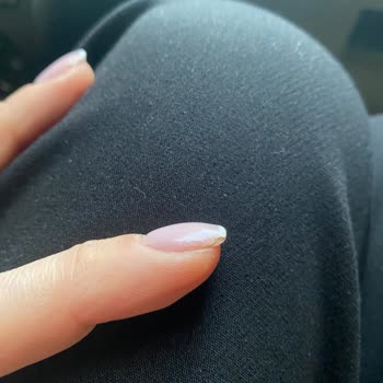 Kalitesiz Malzeme Kullanımı Nedeniyle Dayanıksız Tırnaklar