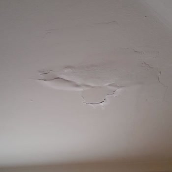 Çatı Onarımında Yaşanan Sorun Ve İletişim Eksikliği