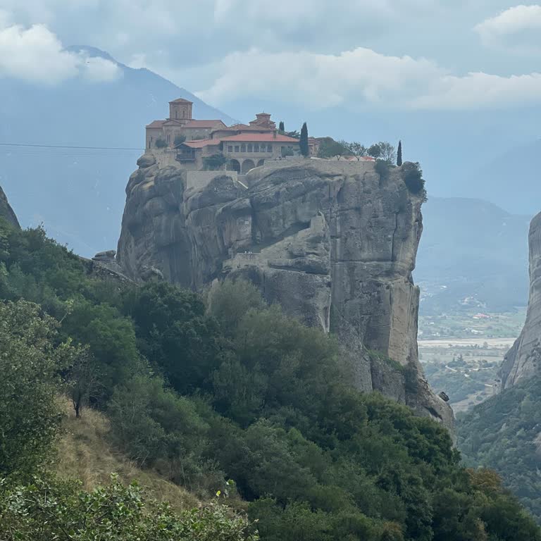 Kappa Tur İle Hayal Kırıklığı: Eksik Meteora Turu